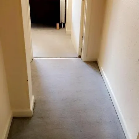 Apartment Cosy One Bedroom Near Stoke Croft!! Central!! *